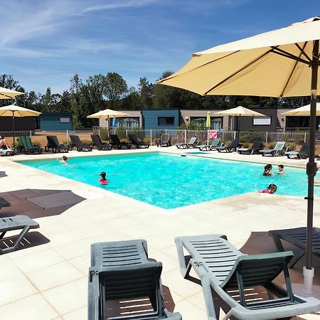Terres De France - Le Domaine Du Moulin Neuf Hotel Рошфор-ан-Тер Екстериор снимка